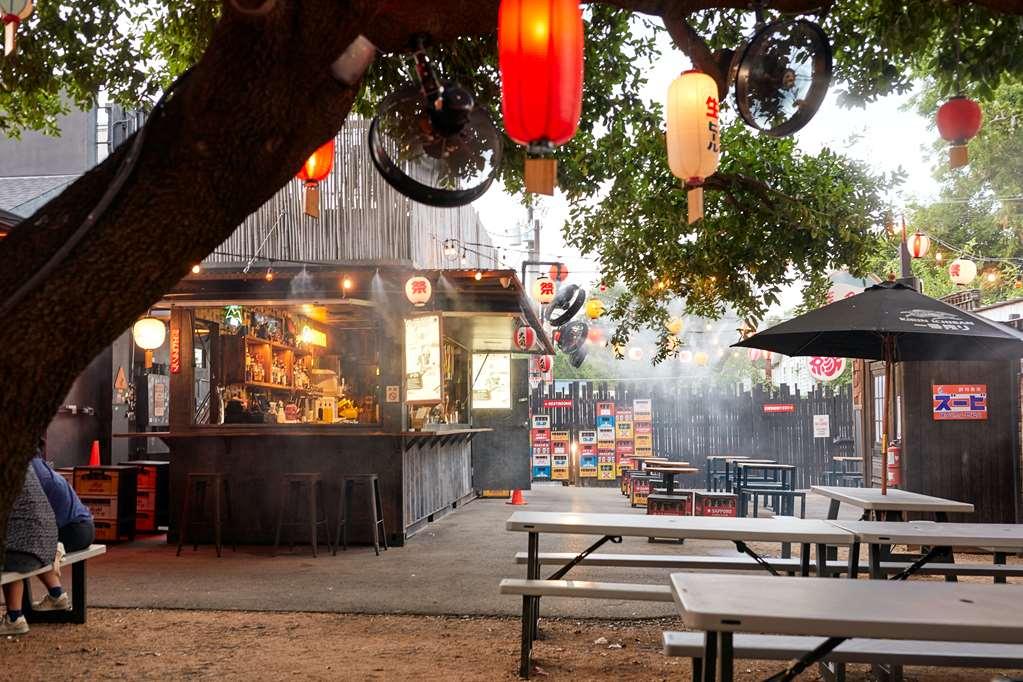 Sentral East Austin At 1614 E. Sixth Hotell Restaurant bilde